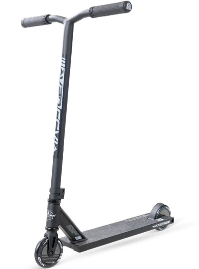 MG3 Zen Pro Scooter - Black Black, featuring a sturdy handlebar and durable wheels, designed for skatepark stunts and smooth riding.