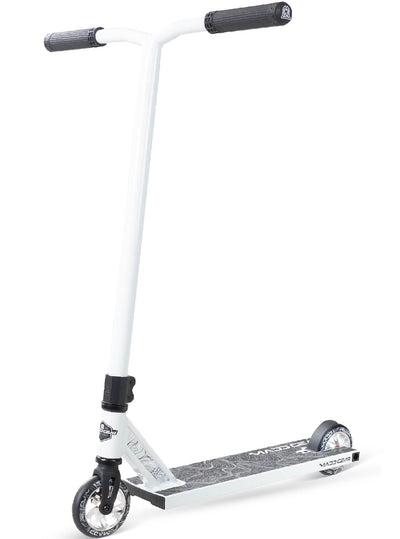 MG4 Titan Pro Scooter with black wheels and handlebar, featuring a wide aluminum deck and alloy core wheels for stability and performance.